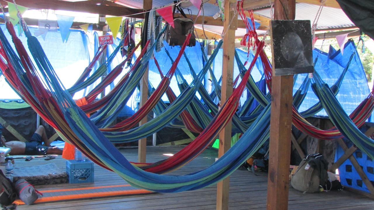 Coconut Hostel Bocas Town Exterior photo