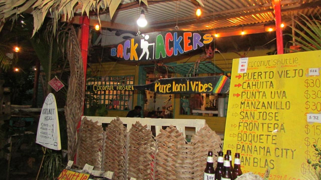 Coconut Hostel Bocas Town Exterior photo